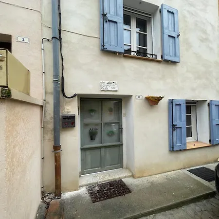 Maison De Village Centre Сasa de vacaciones