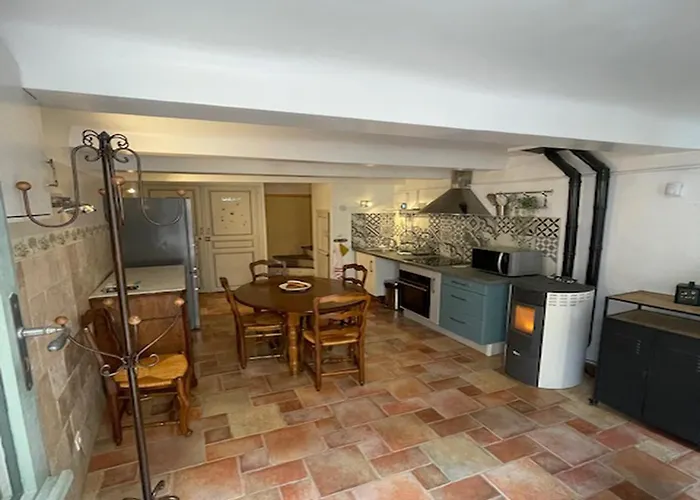 Maison De Village Centre 別荘